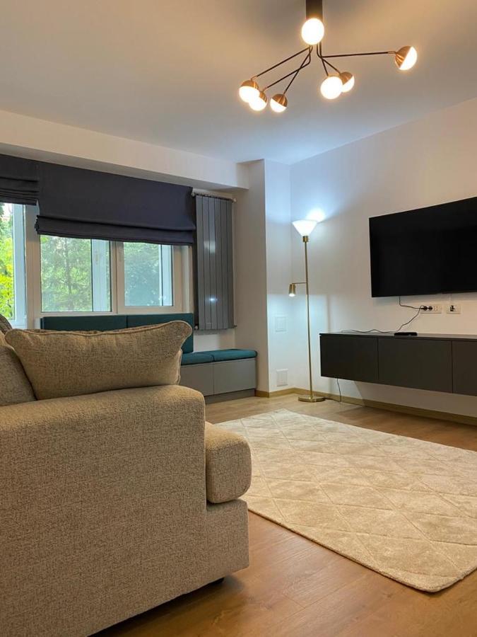 Mery Luxury Apartment Galaţi Eksteriør billede
