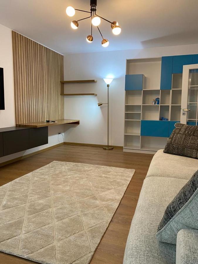 Mery Luxury Apartment Galaţi Eksteriør billede